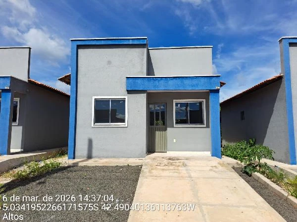 Casa com 2 Quartos em Altos/PI em Altos - Piauí