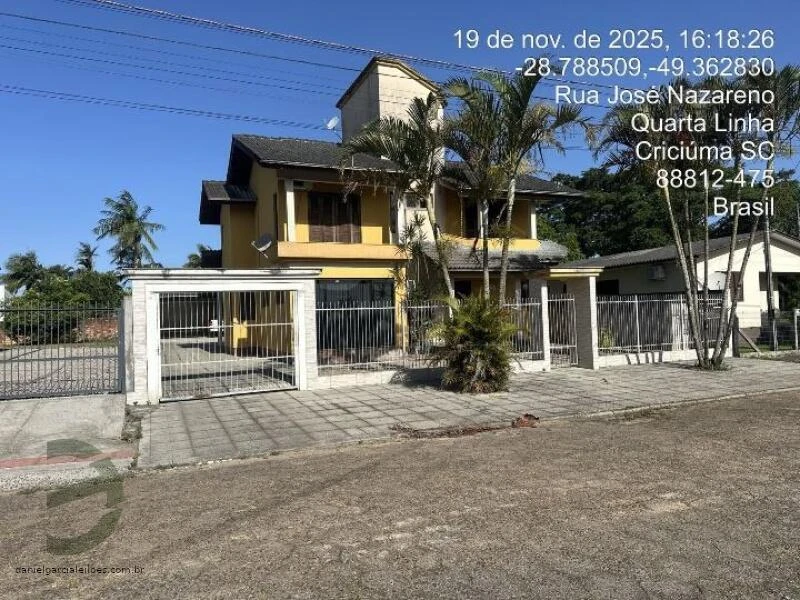 Terreno Terreno com casa e edícula em Criciúma/SC em Criciúma - Santa Catarina