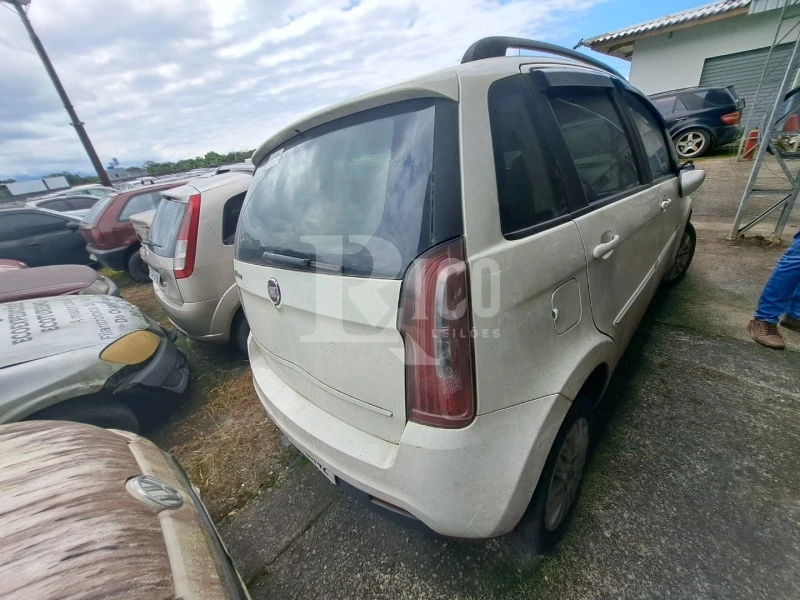 Fiat Idea Attractive 1.4 em Sergipe