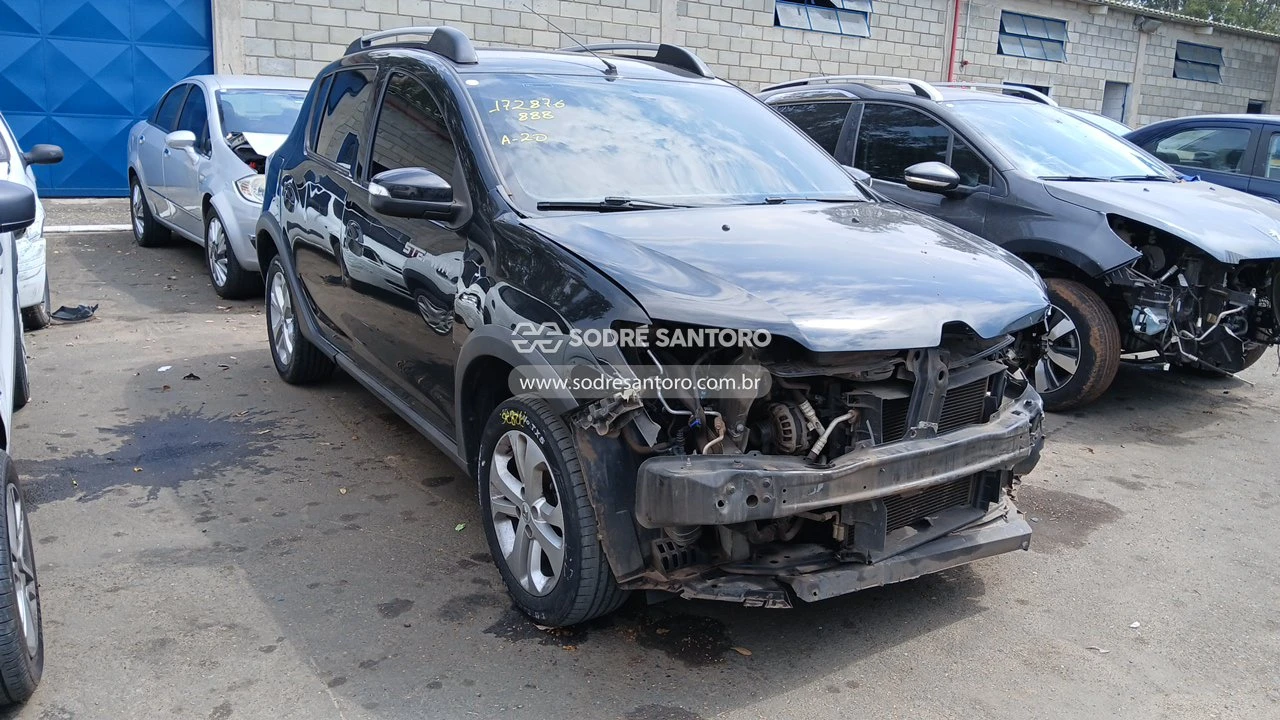 Renault Sandero Step 16R 2016 1.6 Flex Semi-Auto em Monte Mor - São Paulo