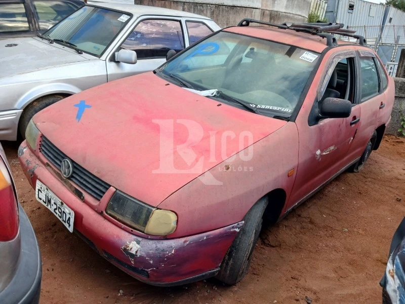 Volkswagen Polo Clas. 1.8 MI em Jacareí - São Paulo