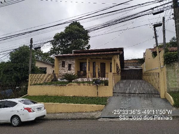 Casa com 3 Quartos em São José dos Pinhais/PR em Sao Jose Dos Pinhais - Paraná