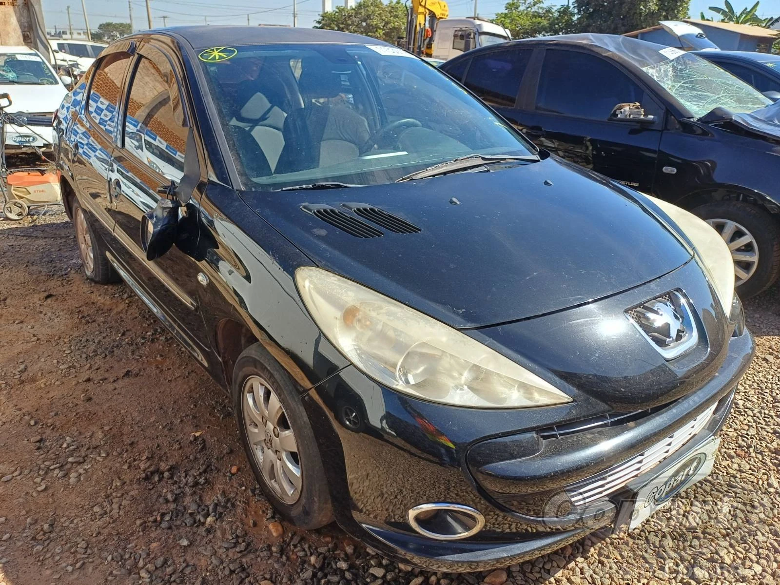 Peugeot 207 Passion XR Sport 2012 1.4 Automático em Aparecida De Goiânia - Goiás