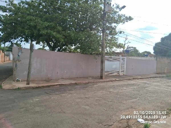 Casa com 2 Quartos em Campo Grande/MS em Campo Grande - Mato Grosso do Sul