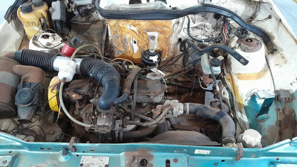 Fiat Uno S 1986 1987 Branco em Itirapina - São Paulo