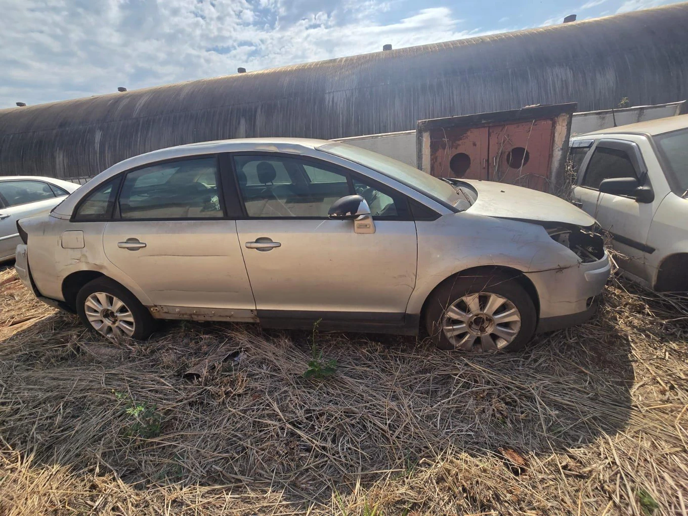 Citroën C4 Pallas 2.0 GAF 2009 em Maringá - Paraná