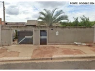 Casa com Terreno no Jardim Éden em Dracena/SP em Dracena - São Paulo