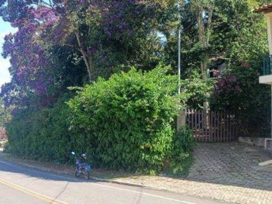 Casa com 1.848 m² de terreno em Caxambu/MG em Caxambu - Minas Gerais