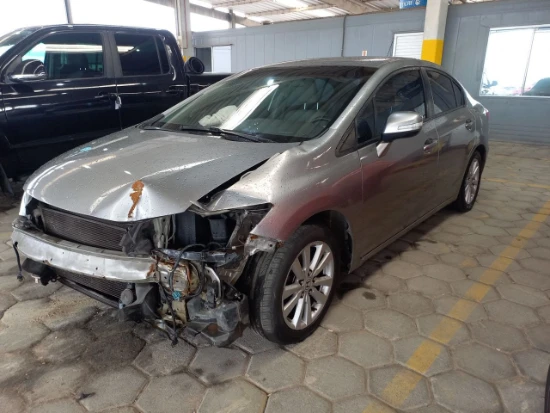 Honda Civic LXL 2012 1.5? Automático em Tijucas - Santa Catarina