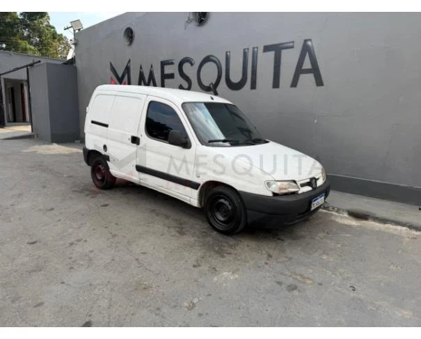 Peugeot Partner Furgão 2006 1.6 Gasolina em São Paulo