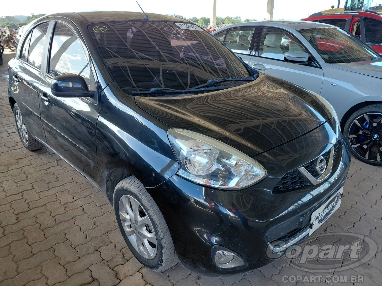 Nissan March SV 2015 1.0 16V em Eusébio - Ceará