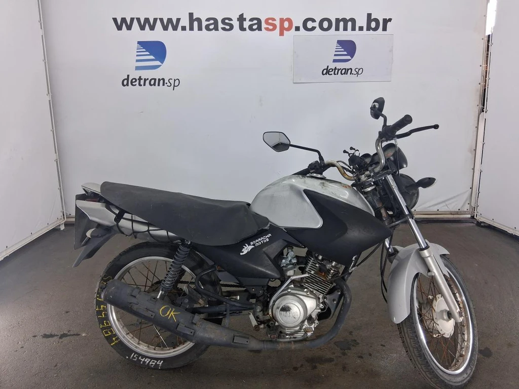 Yamaha YBR 125K 2006 125cc Prata em Campinas - São Paulo