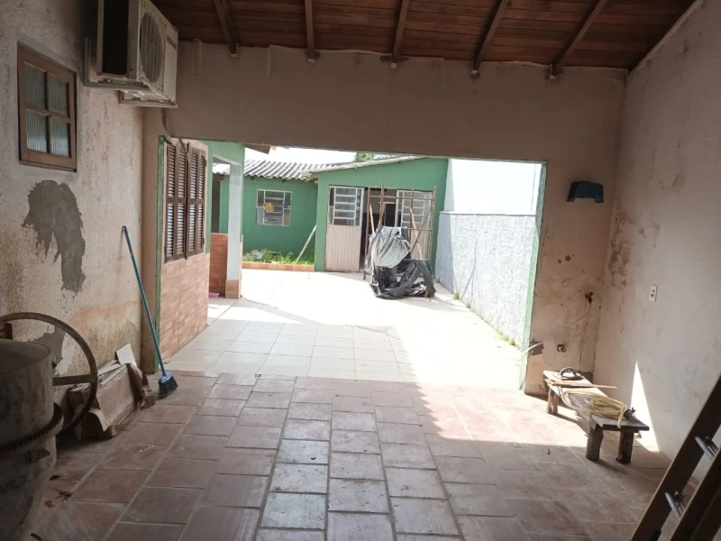 Casa com 1 edificação em Gravataí/RS em Gravataí - Rio Grande do Sul