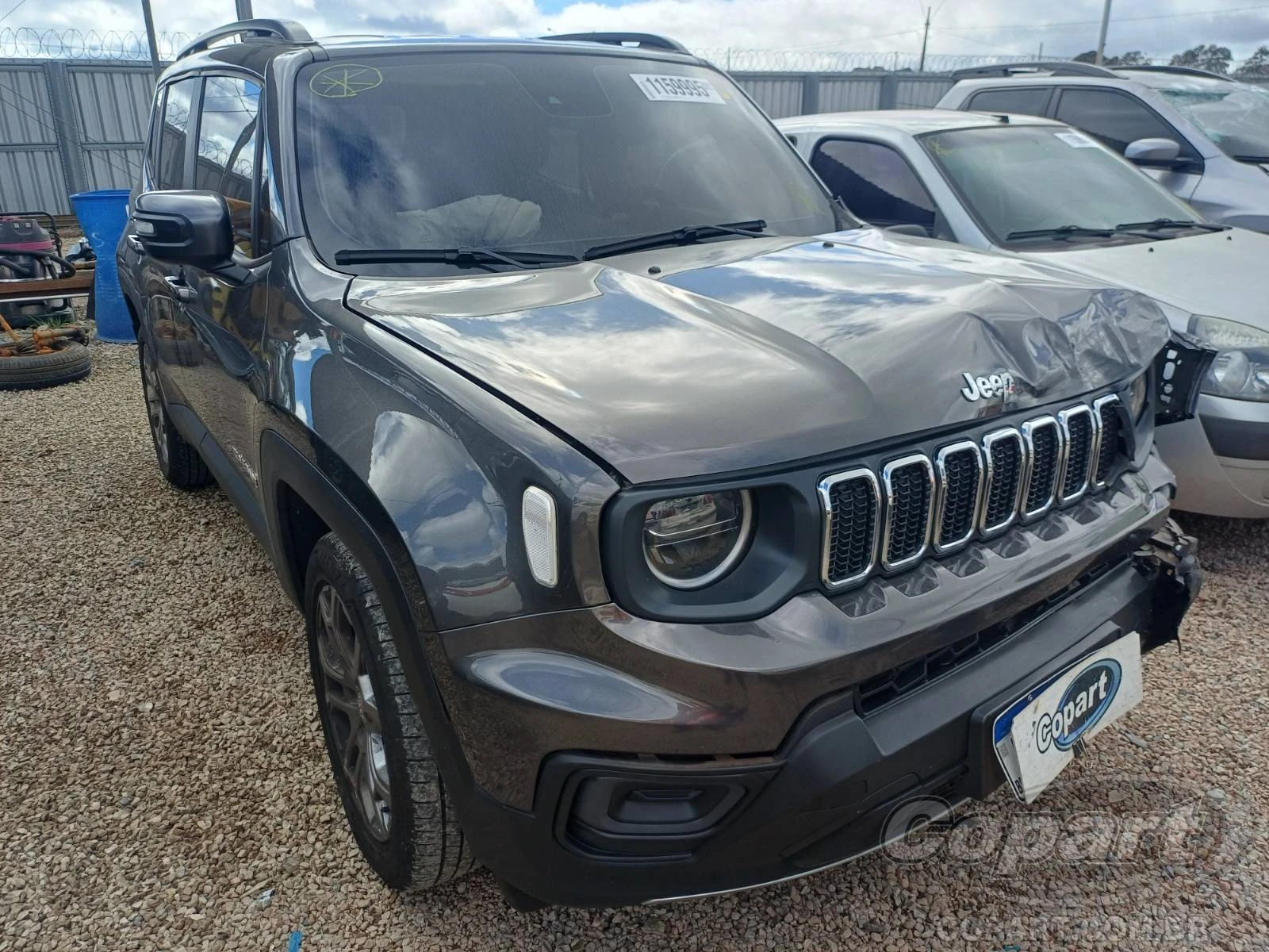 Jeep Renegade Longitude 2025 1.3 Turbo em São José Dos Pinhais - Paraná