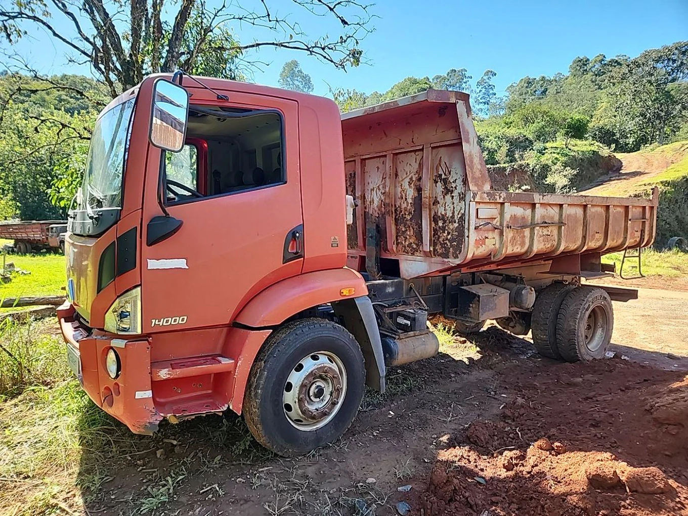Agrale 14000 14000 2013 4x2 Basculante em Entre Rios - Santa Catarina
