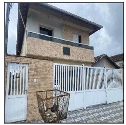 Casa com 1 Vaga em Praia Grande/SP em Praia Grande - São Paulo