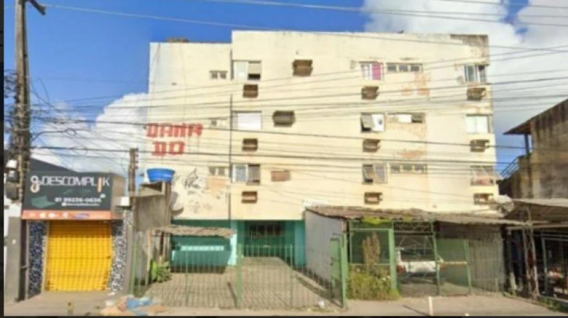 Apartamento com 112 Privativos em Edifício Barra Do Sol em Jaboatão dos Guararapes/PE em Jaboatão Dos Guararapes - Pernambuco
