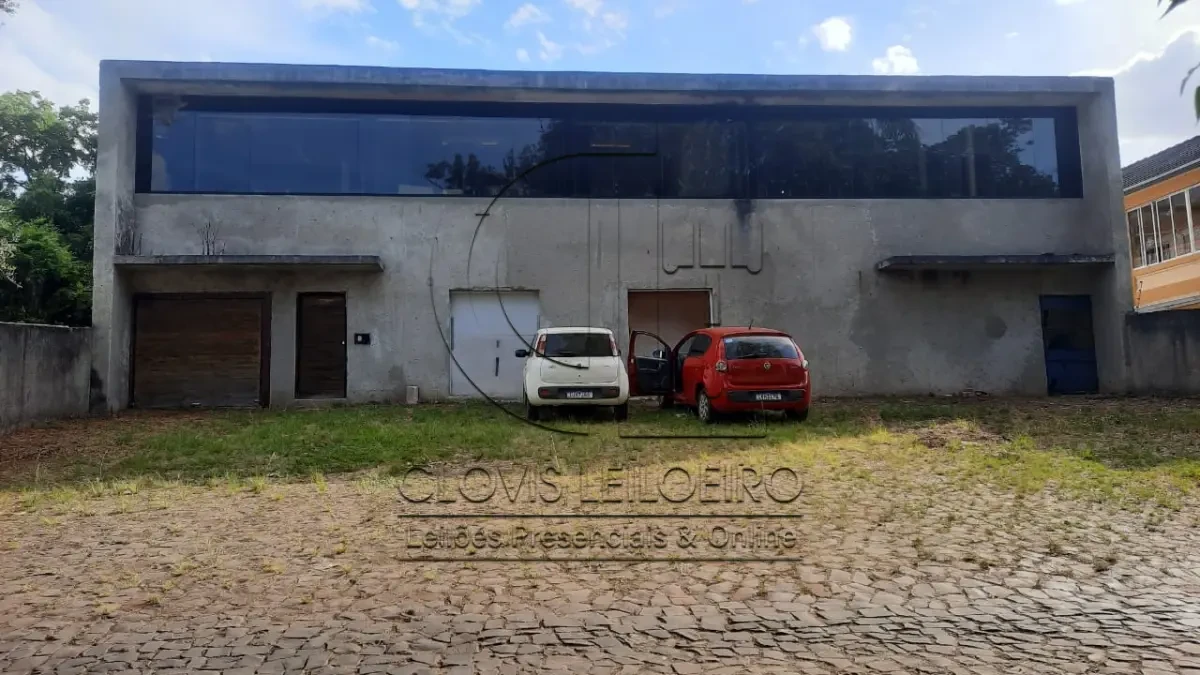 Prédio Comercial com 2 Pavimentos em Itaara/RS em Itaara - Rio Grande do Sul