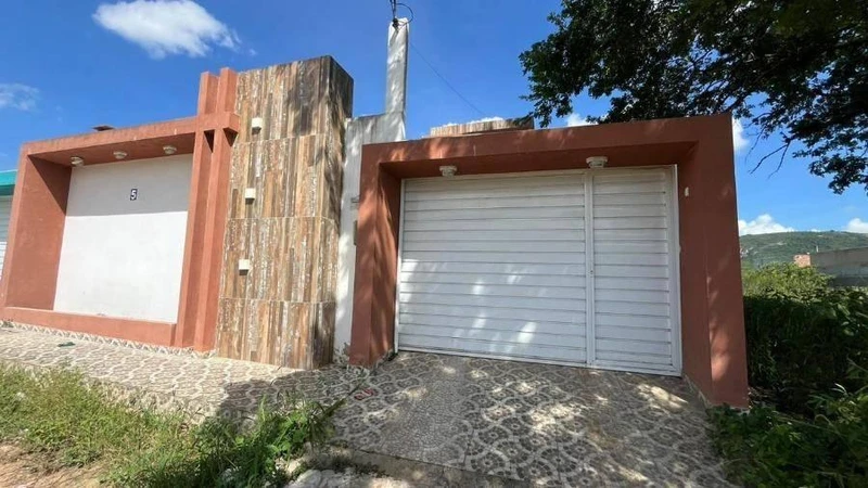 Casa com 3 Quartos em Gravatá/PE em Gravatá - Pernambuco