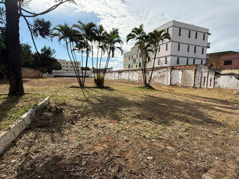 Terreno no Centro de Anápolis GO em Anápolis - Goiás