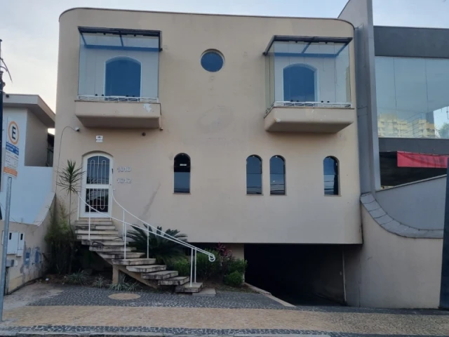 Casa com 5 Quartos e 6 Vagas em Americana/SP em Americana - São Paulo