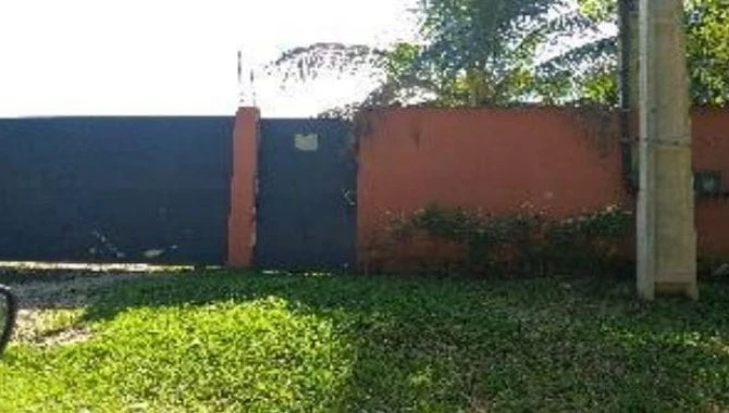 Chácara com 530 m² de construção em Itaboraí/RJ em Itaboraí - Rio de Janeiro