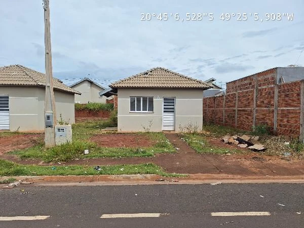 Casa com 2 Quartos em Sao Jose do Rio Preto/SP em Sao Jose Do Rio Preto - São Paulo