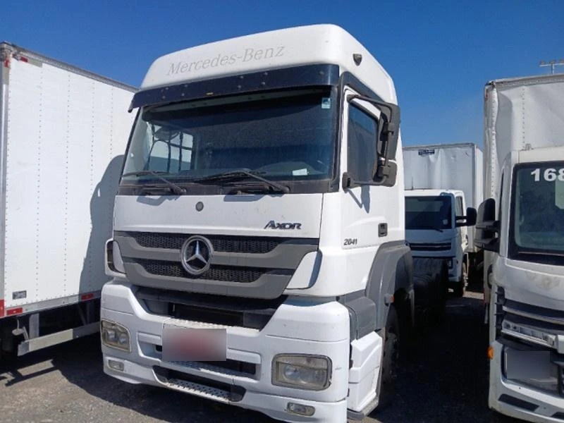 Mercedes-Benz AXOR 2041 LS 2018 Cavalo Mecânico 4x2 em Suzano - São Paulo