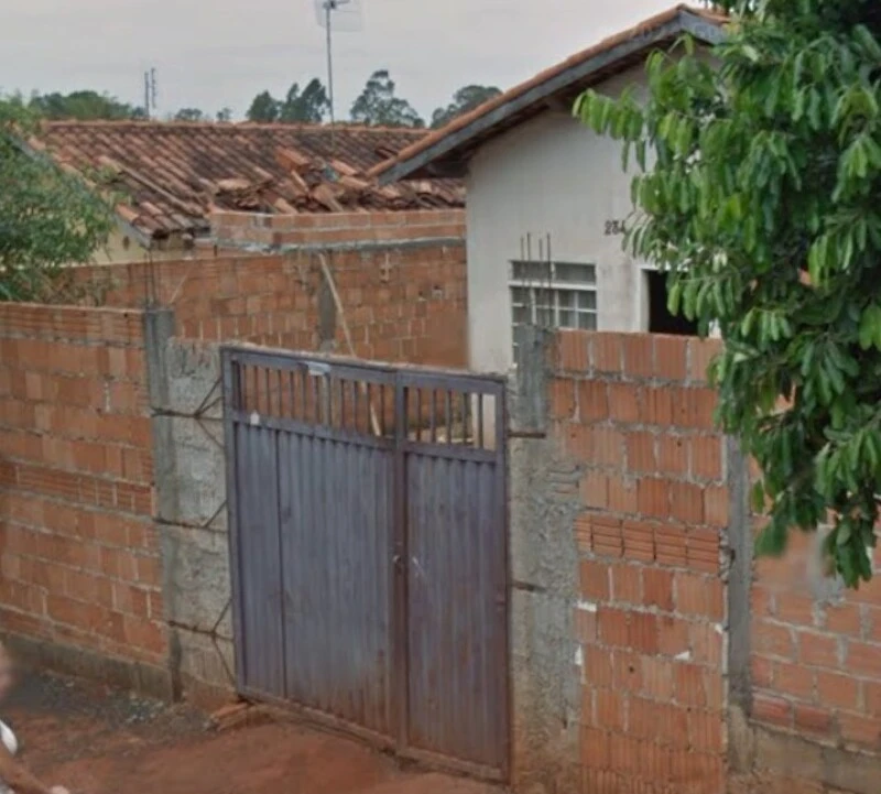 Casa Sem Outras Penhoras em Brodowski/SP em Brodowski - São Paulo