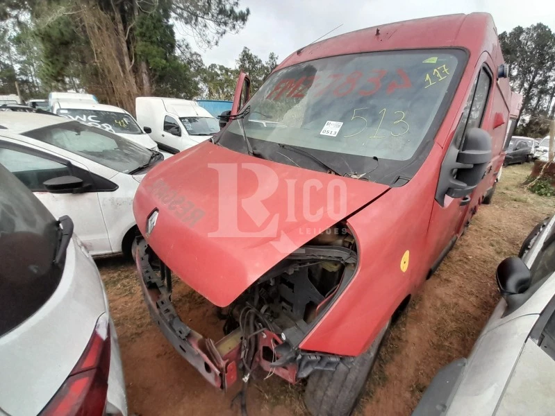 Renault Master Master Van - Motor e Cambio Desmontados em Mogi Das Cruzes - São Paulo