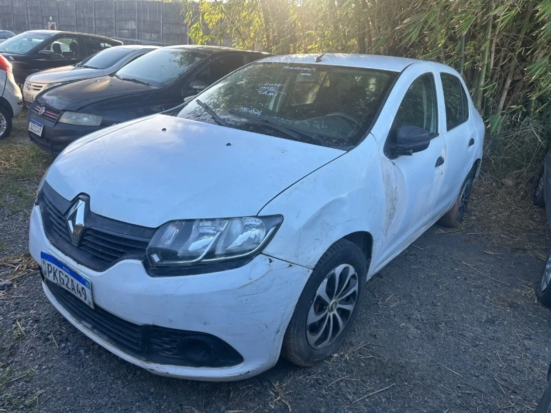 Renault Logan Auth 10 Auth 10 em Salvador - Bahia