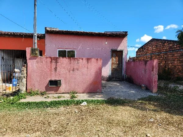 Casa com 2 Quartos no Loteamento Jardim Rosa de Maio em Nossa Senhora do Socorro/SE em Nossa Senhora Do Socorro - Sergipe