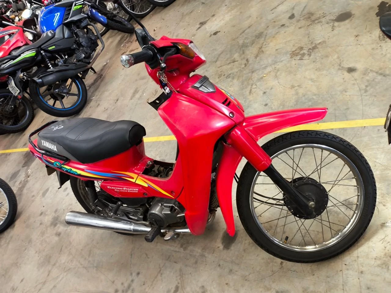 Yamaha Crypton Crypton T105E Vermelho em Maringá - Paraná