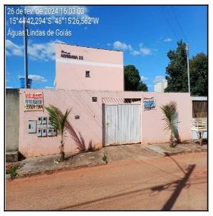 Apartamento com área privativa e vaga de garagem em condomínio