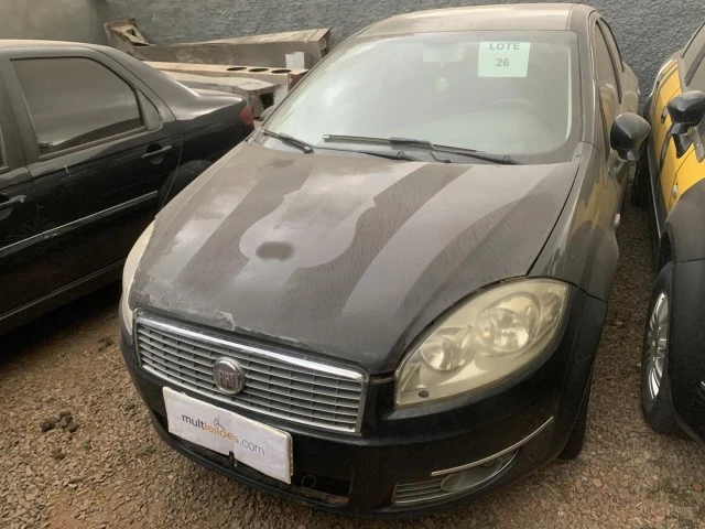 Fiat Linea Essence Essence 1.8 2012 em null