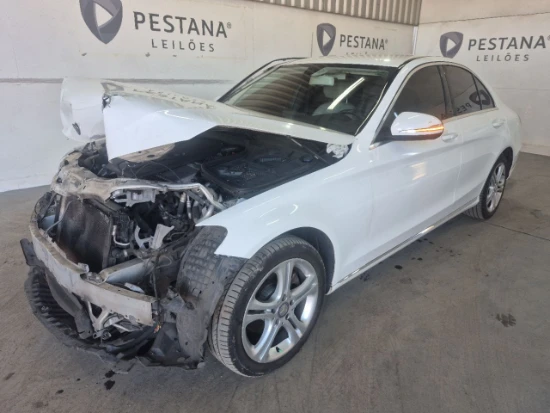 Mercedes-Benz C180 2014 2015 Gasolina Automático 4 Portas em Nova Santa Rita - Rio Grande do Sul