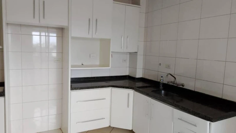 Apartamento com 1 vaga em Arapongas/PR em Arapongas - Paraná