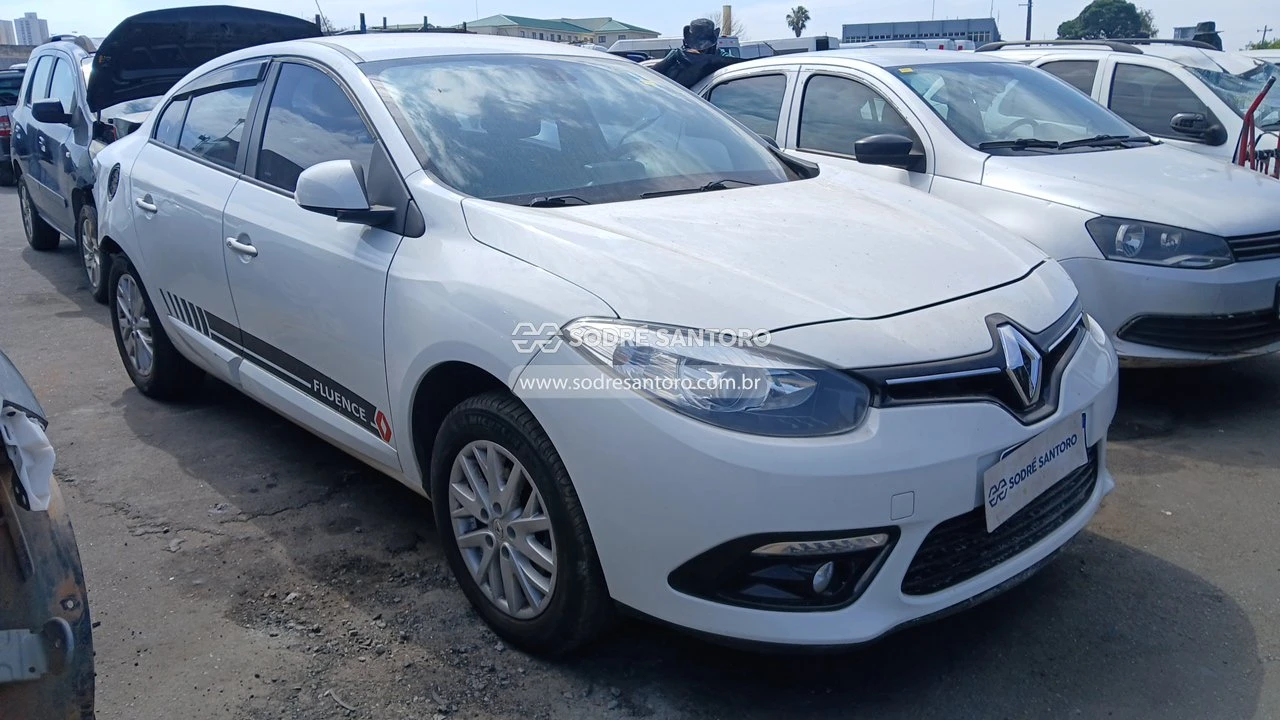 Renault Fluence Dyn PL 2015/2016 Automático 1.6 Flex em Guarulhos - São Paulo