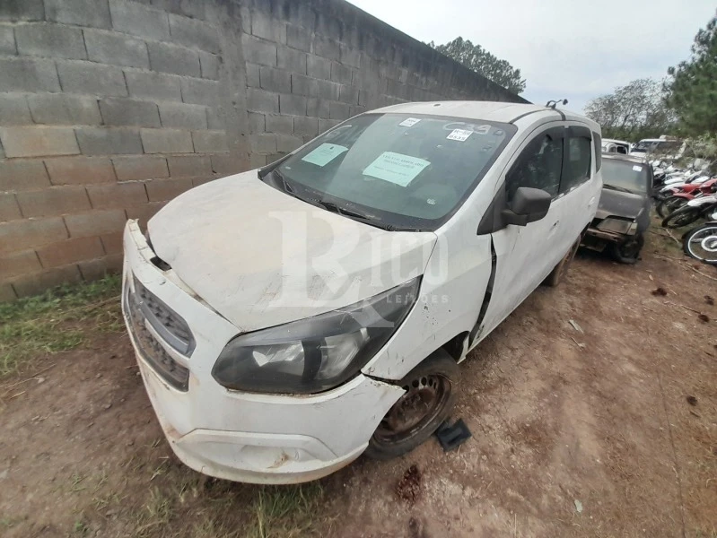 Chevrolet Spin LT 1.8 Manual em Mogi Das Cruzes - São Paulo