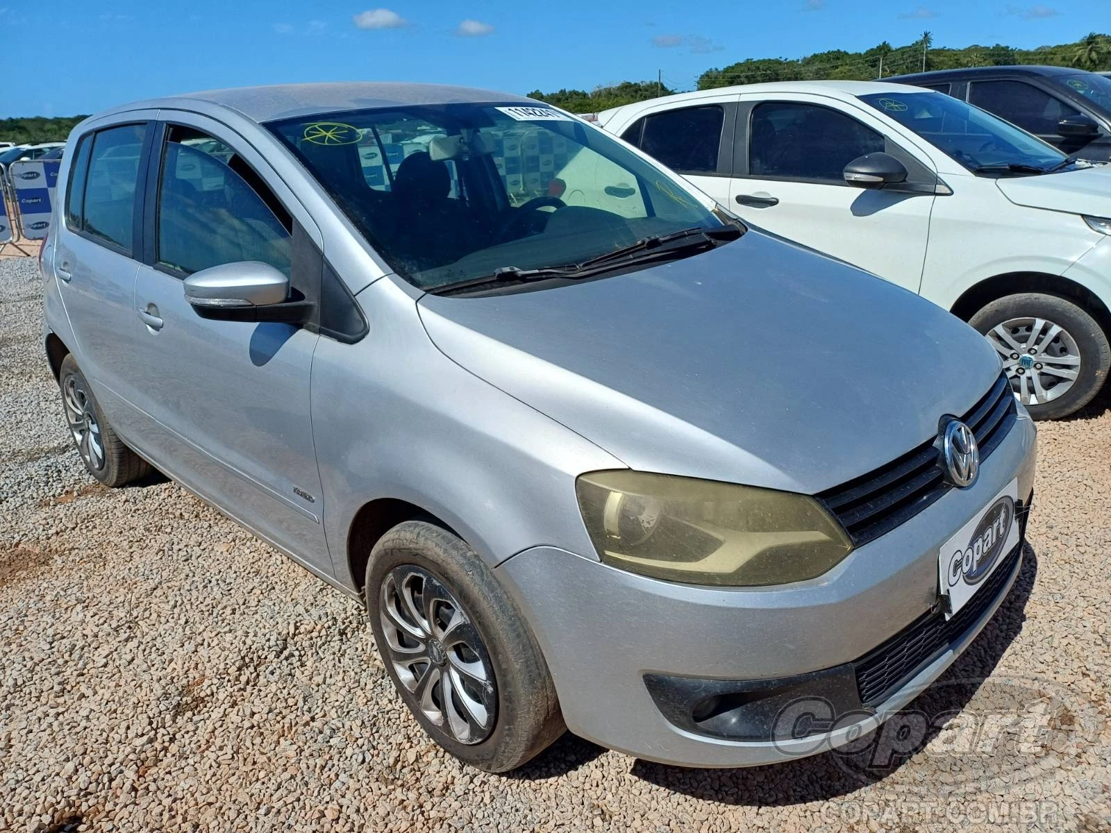Volkswagen Fox 1.6 Total Flex 2013 em Eusébio - Ceará