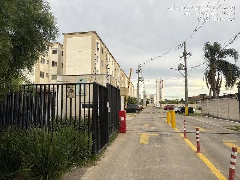 Apartamento com 2 Quartos em Porto Alegre/RS em Porto Alegre - Rio Grande do Sul