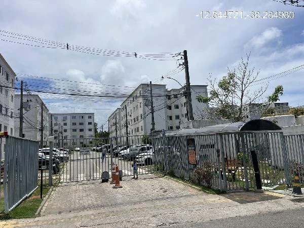 Apartamento com 2 Quartos em Camacari/BA em Camacari - Bahia