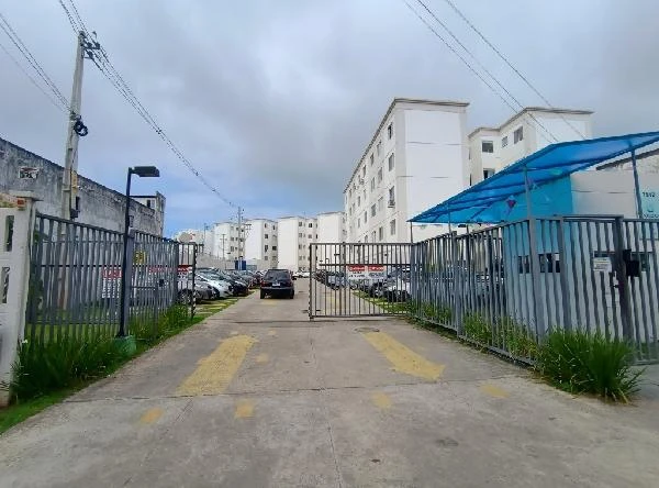 Apartamento com 2 Quartos em Salvador/BA em Salvador - Bahia