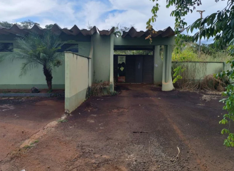 Terreno Às margens da BR-365 em Ituiutaba/MG em Ituiutaba - Minas Gerais