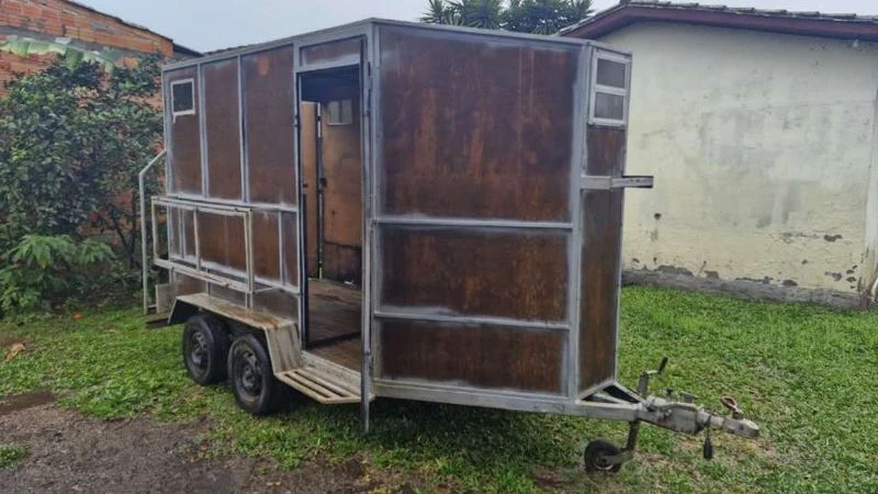 Lider CLF 1502 Reboque 2020 Baú Preto em Criciúma - Santa Catarina