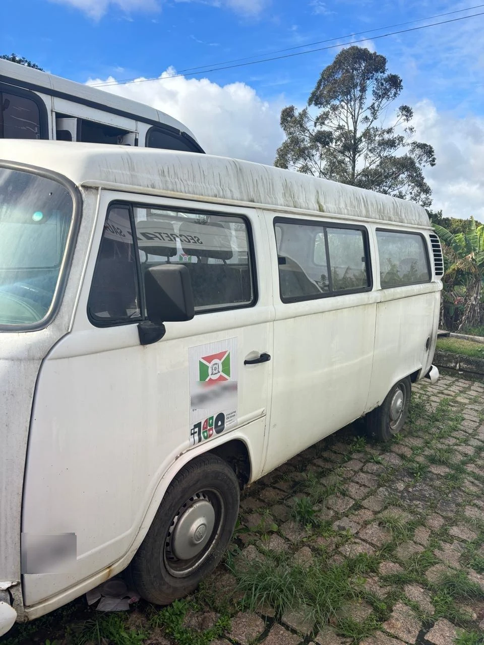 Volkswagen Kombi Kombi 1985 em Criciúma - Santa Catarina