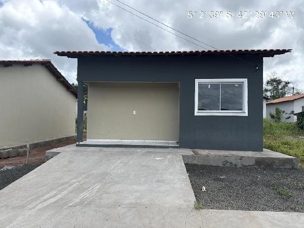 Casa com 2 Quartos em Altos/PI em Altos - Piauí