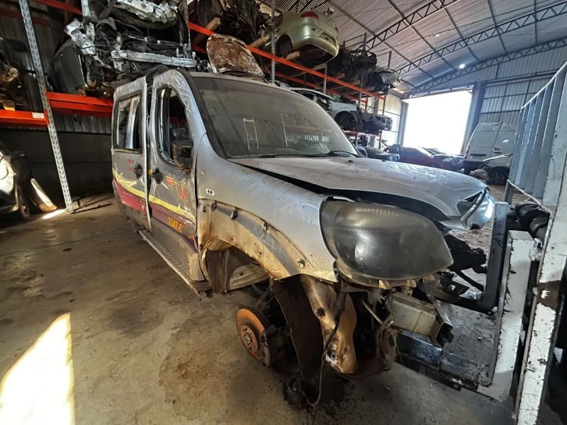 Fiat Doblo Adv Adv 1.8 Sucata em Xaxim - Santa Catarina