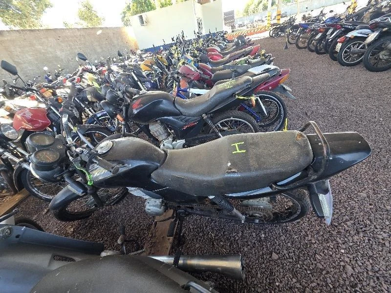 Honda CG Titan Sucata em Toledo - Paraná