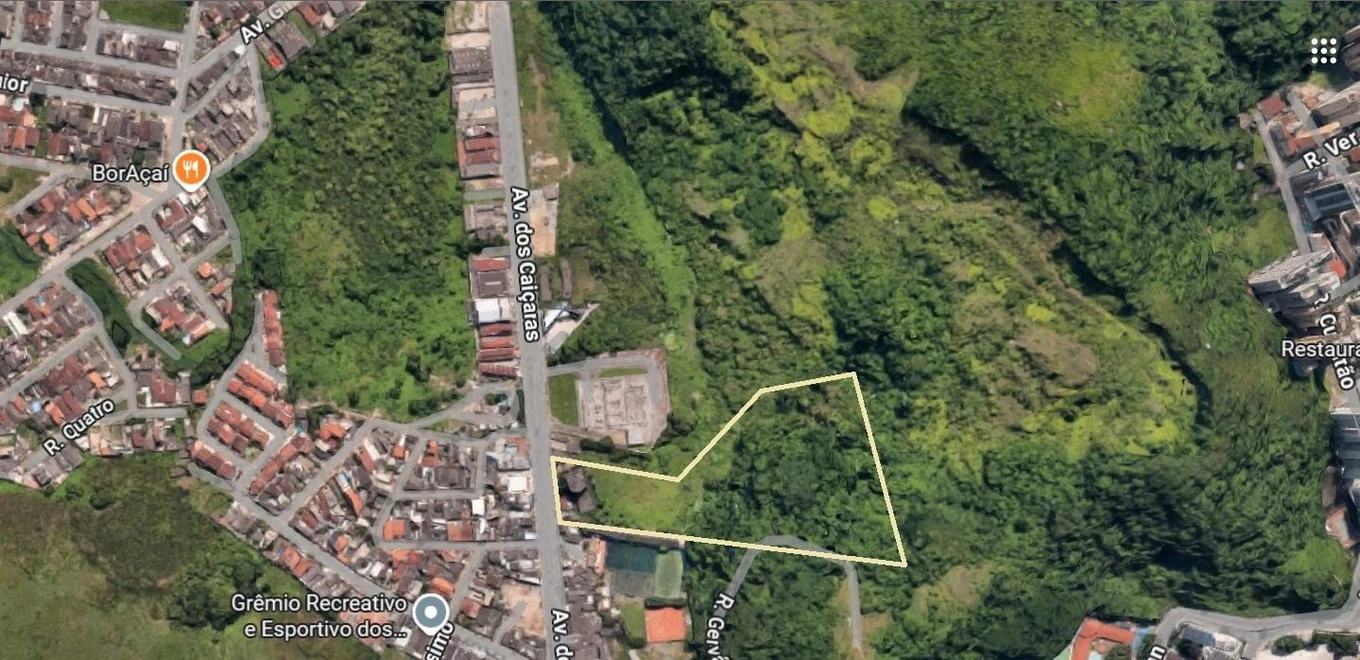 Terreno Área A-1 em Guarujá/SP em Guarujá - São Paulo